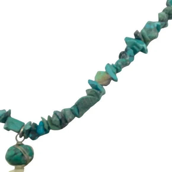 Turquoise Chip Necklace Mother Of Pearl Shell Pendant Boho Southwestern - Picture 5 of 12